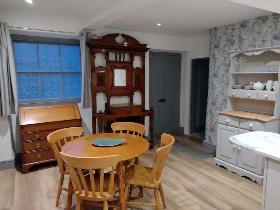 Lavender Cottage, Masham, Historic Listed, 2 Bedrooms エクステリア 写真